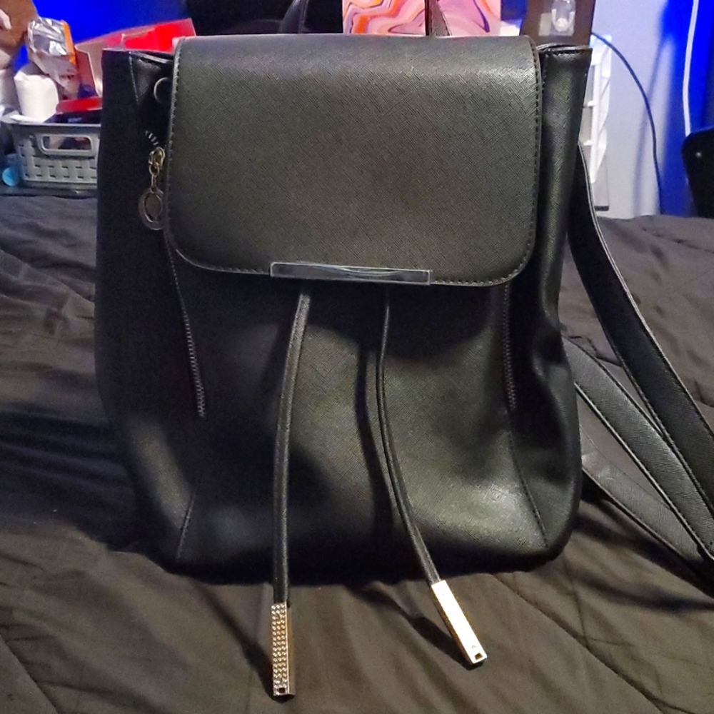 Wink Kangaroo Backpack